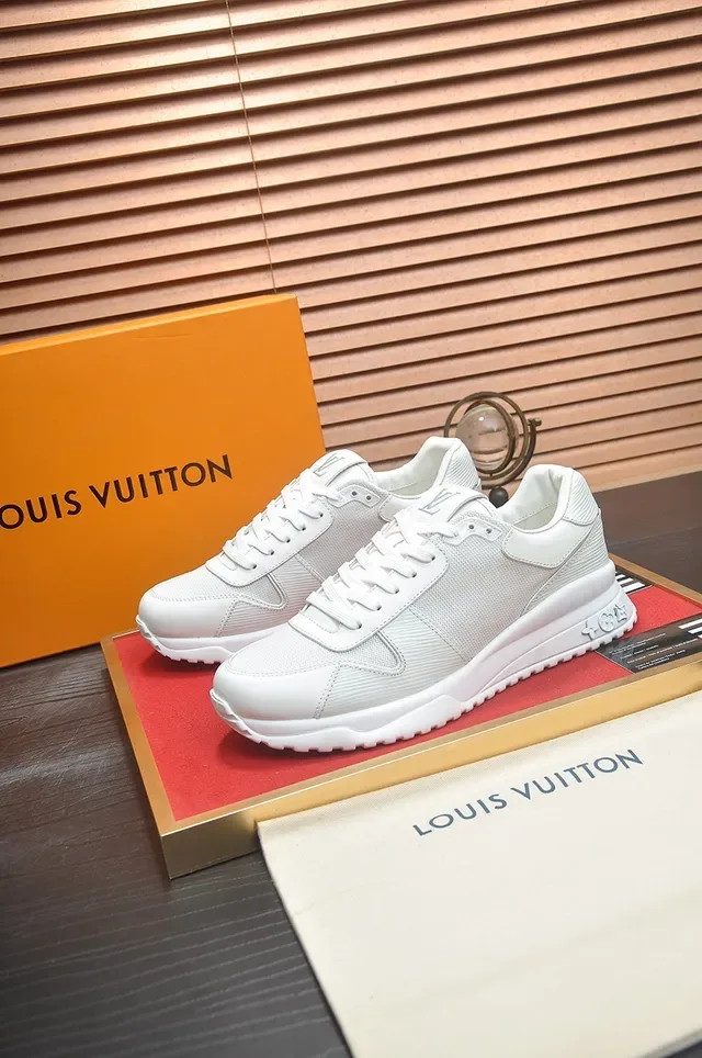 Louis Vuitton LV Trainer White Lifestyle Sneakers 4