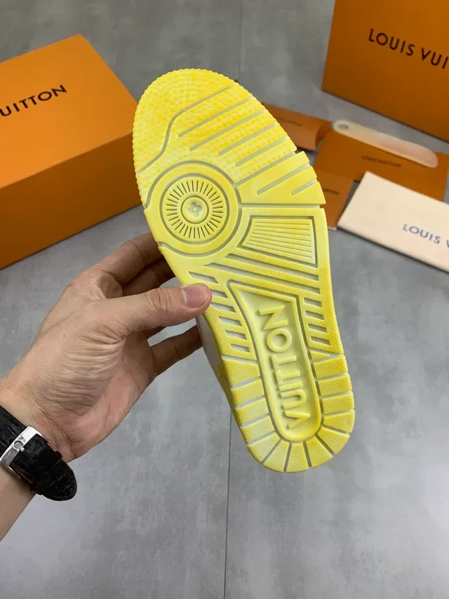 Louis Vuitton LV Trainer Zapatillas Lifestyle Amarillo Beige Paneles de Malla y Cuero en Múltiples Capas 3