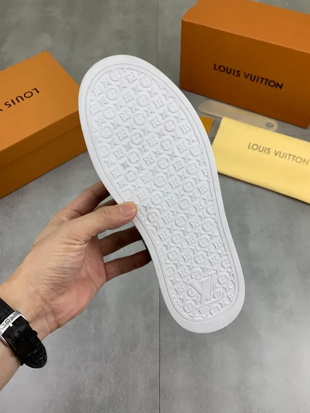 Louis Vuitton LV Twist Loafer কালো সাদা চামড়া Moc-Toe সেলাই 2