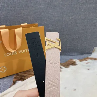 Louis Vuitton मूनोग्राम حزام وردي ذهبي LV مشبك جلد حزام