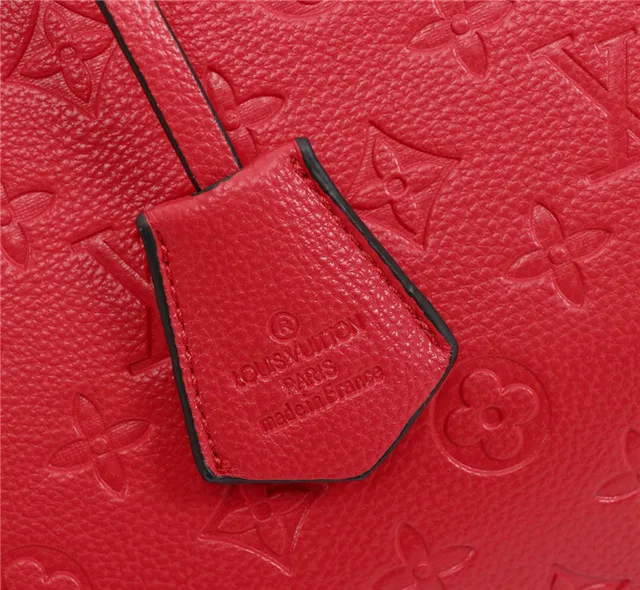Louis Vuitton মোনোগ্রাম এমবসড গোলাপি টোট ব্যাগ 21