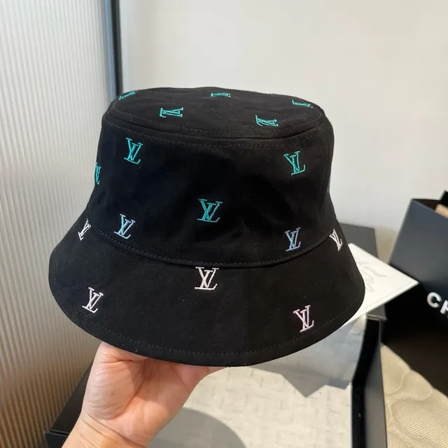 Louis Vuitton sombrero de cubo bordado con monograma negro 5
