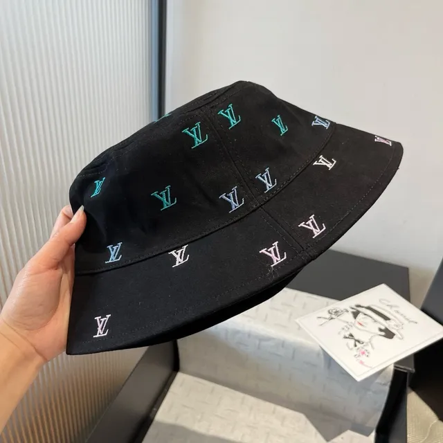 Louis Vuitton sombrero de cubo bordado con monograma negro 6