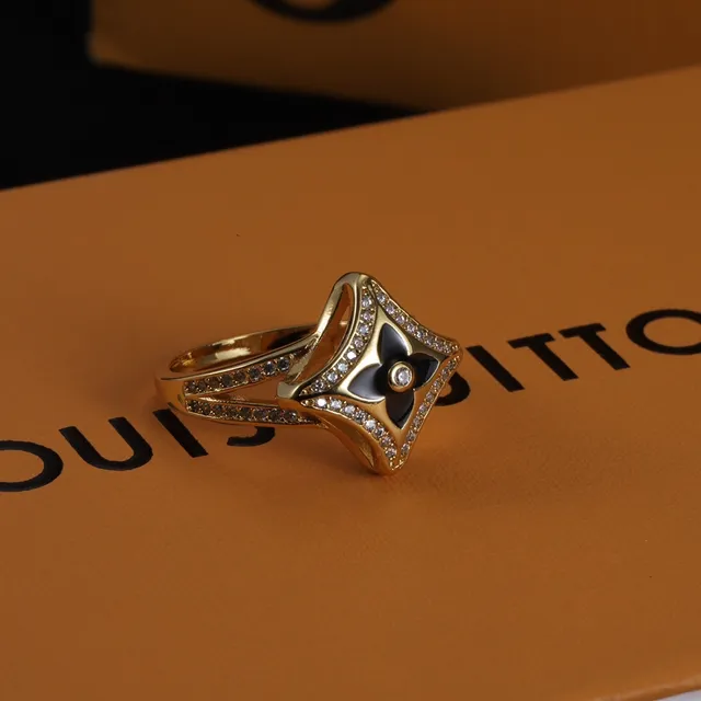 Louis Vuitton Monograma Flor Ouro Preto Corrente de elos Quatrofolha Floral Motivo Colar 4