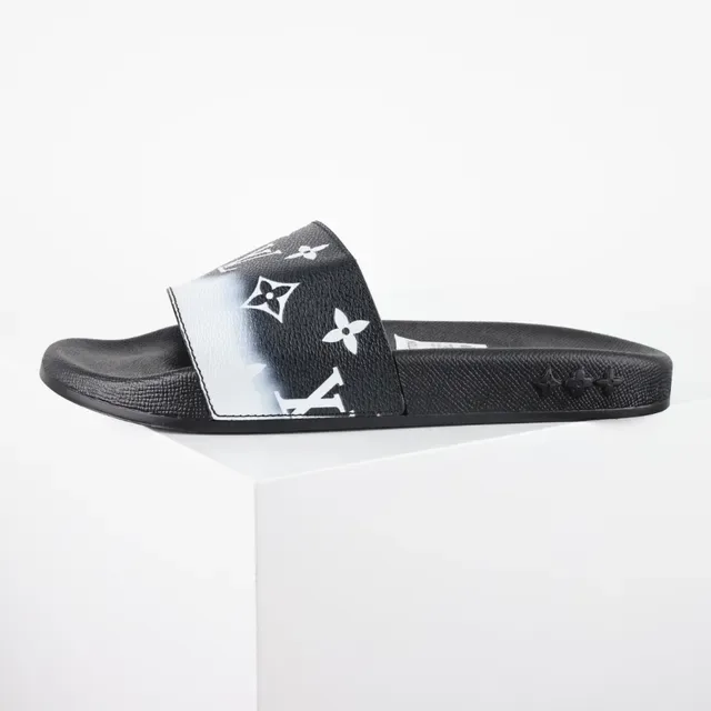 Louis Vuitton Mulas Monograma Gradiente 9