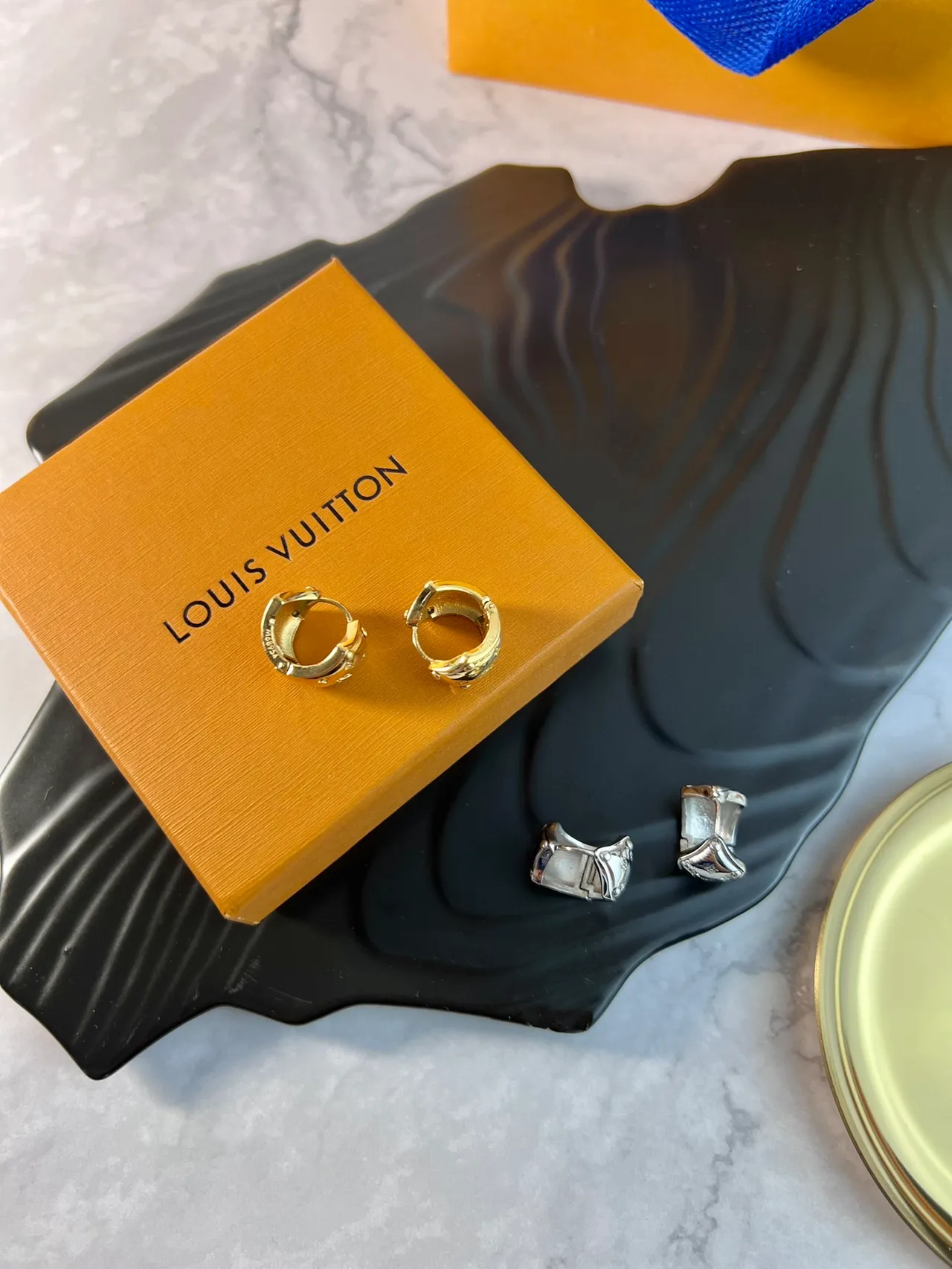 Louis Vuitton Monogram Hoop Silver Hinged Earrings 4