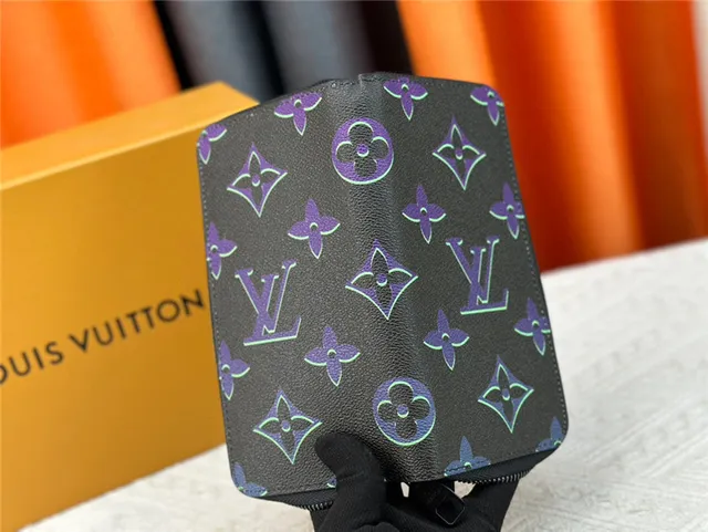 लुई विटन Monogram Print बैंगनी और नीनग्रीन ज़िप-टॉप वॉलेट 2