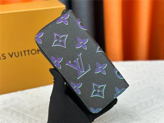 लुई विटन Monogram Print बैंगनी और नीनग्रीन ज़िप-टॉप वॉलेट 9