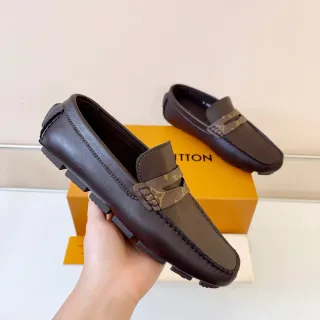 Louis Vuitton Monogram Strap Loafer أحذية جلد بني