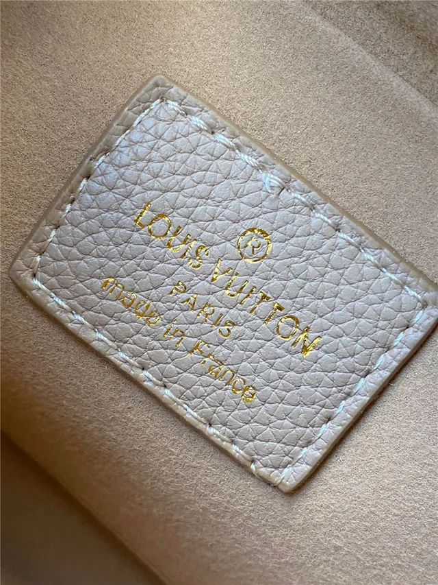 Louis Vuitton Multi Pochette Accessoires Negro Dorado Monograma Grabado Correa de Cadena Bolso Cruzado 2