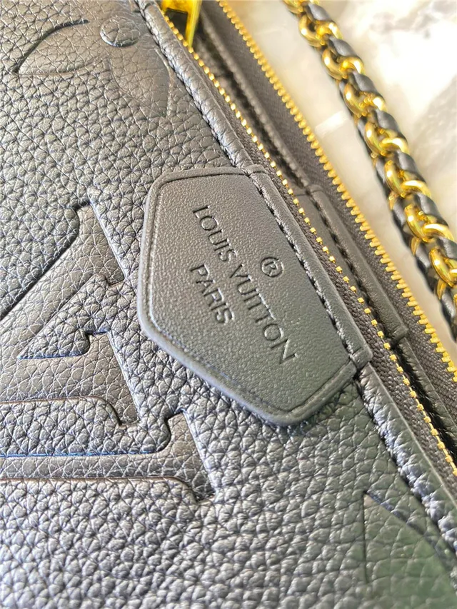 Louis Vuitton Multi Pochette Accessoires Negro Dorado Monograma Grabado Correa de Cadena Bolso Cruzado 15