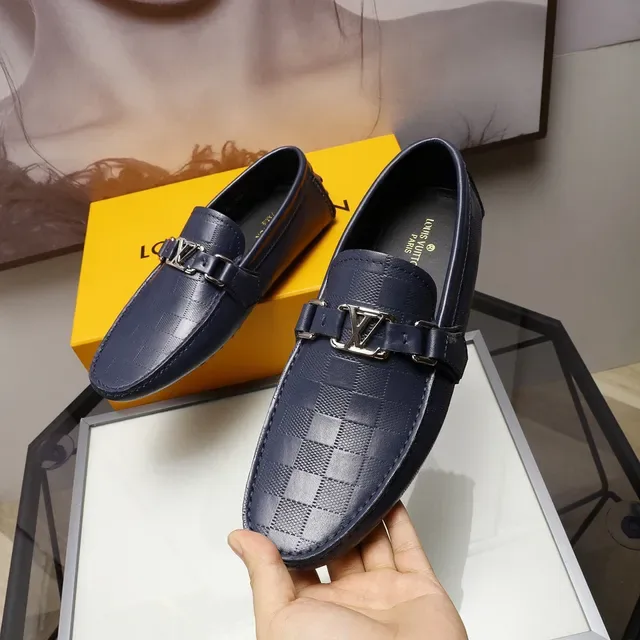 Louis Vuitton Navy Silver Quilted Leather Metal LV Buckle Strap Loafer 7
