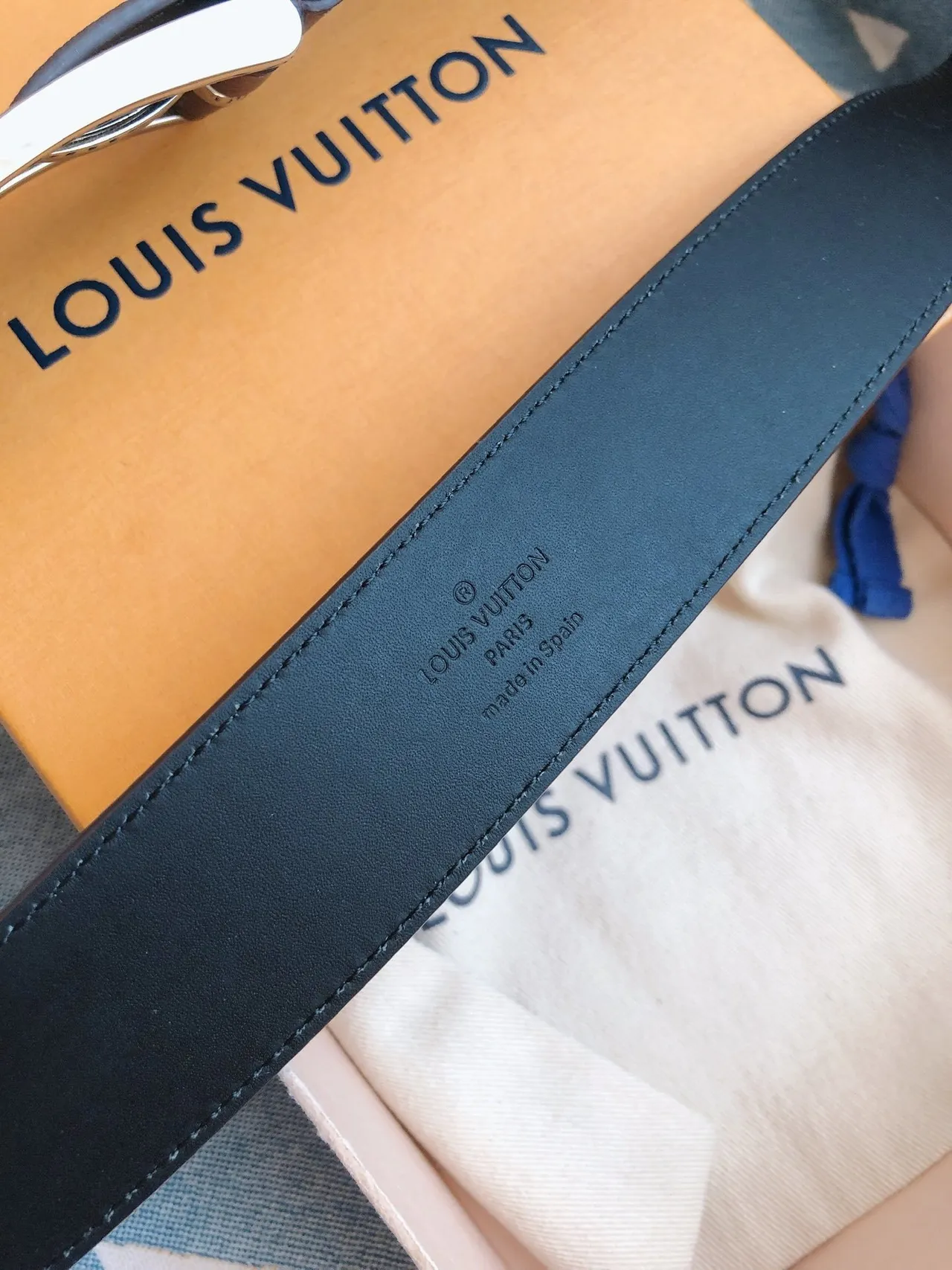Louis Vuitton Reversible Belt Brown Silver Textured Leather Belt 4