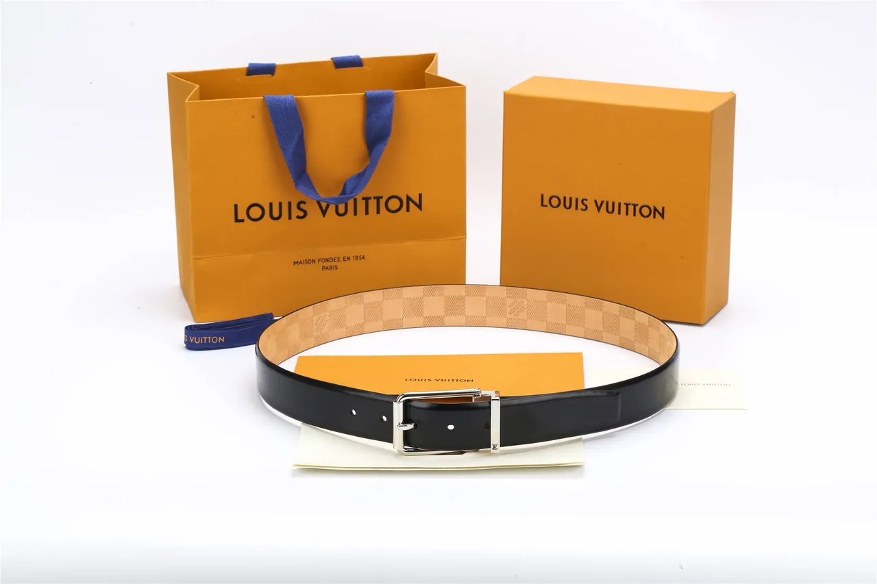 Louis Vuitton Reversible Buckle Black Leather Belt 3