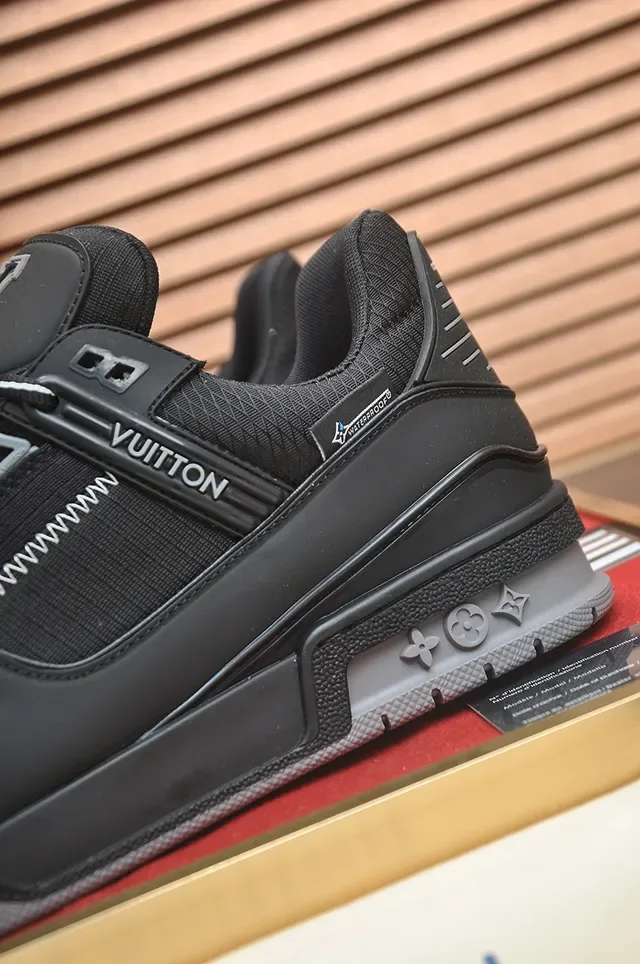 Louis Vuitton Run Away Black and Gray Lifestyle Sneakers 2