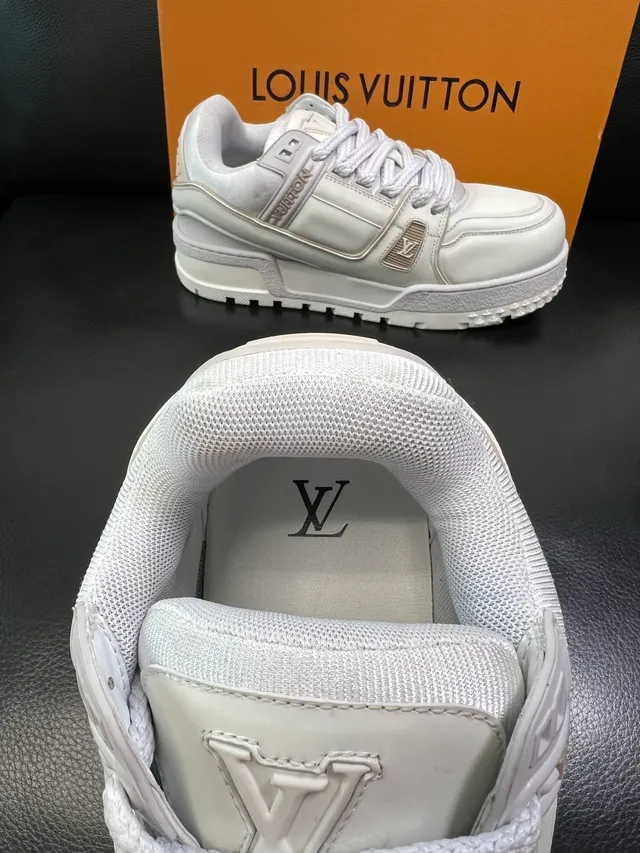 Louis Vuitton Run Away Zapatillas Chunky Blanco Beige 4