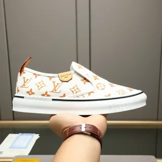 Zapatillas Lifestyle Louis Vuitton Run Away Blanco Naranja Impresión Monogram Lona Slip-On