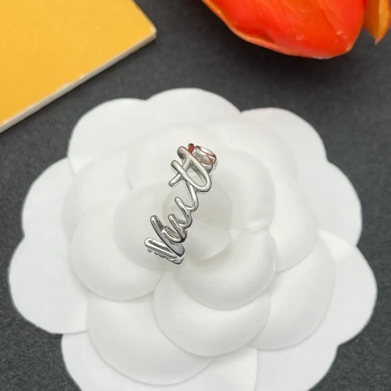 Louis Vuitton Script Logo Silver Ring 6