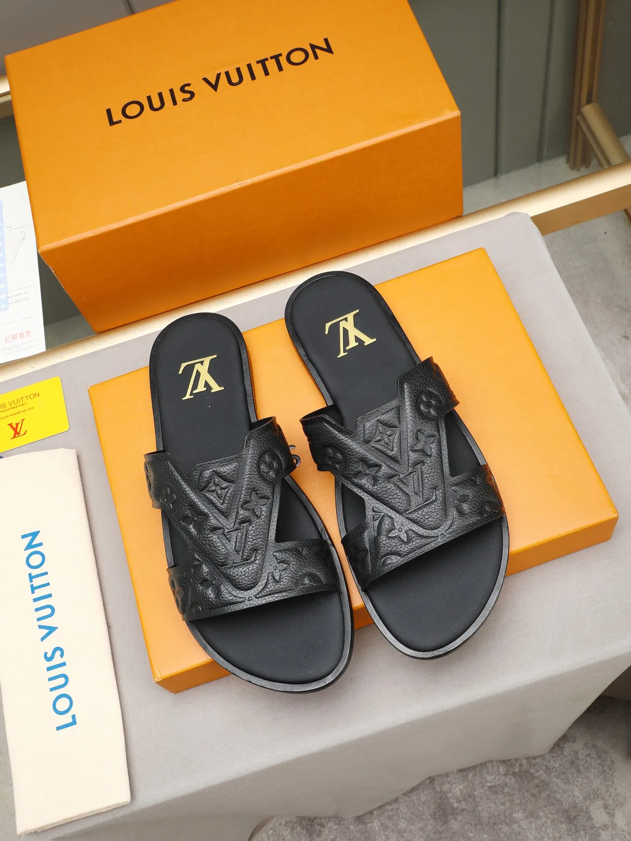 Louis Vuitton Slide Monogramme Embossé Sangle Croisée Mules 5