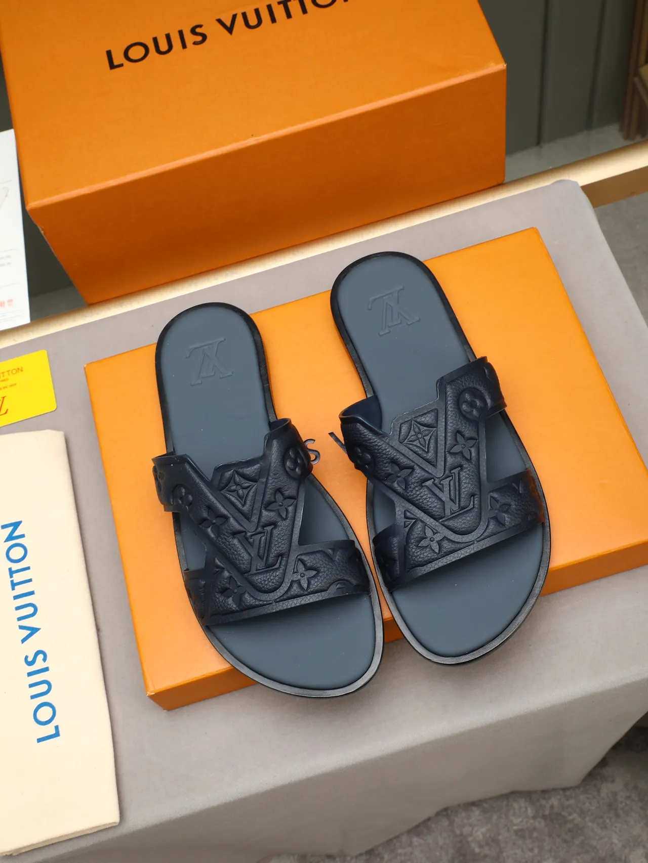 Louis Vuitton Slide Monogramme Embossé Sangle Croisée Mules 6