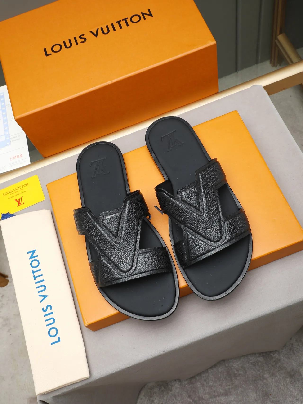 Louis Vuitton Slide Monogramme Embossé Sangle Croisée Mules 8