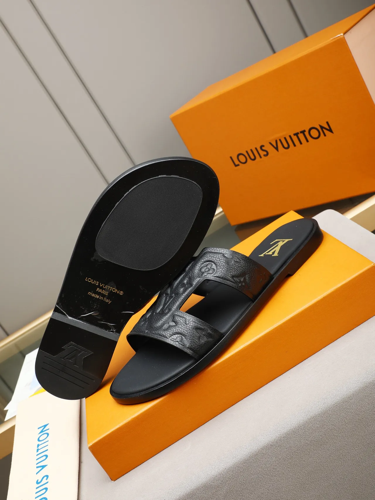 Louis Vuitton Slide Monogramme Embossé Sangle Croisée Mules 16
