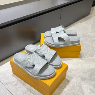 Louis Vuitton Slide Gris Monogramado Doble Correa Zapatillas