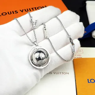 Louis Vuitton চাঁদি গোলাকার ঘূর্ণন পেন্ডেন্ট পাভে-সেট ক্রিস্টাল ব্যান্ড মালা