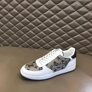Louis Vuitton blancos beiges low-top monogrammed paneles de textil zapatillas lifestyle