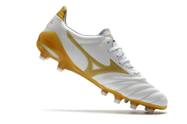 Mizuno Morelia White and Gold Firm-Ground Soccer Shoes 2
