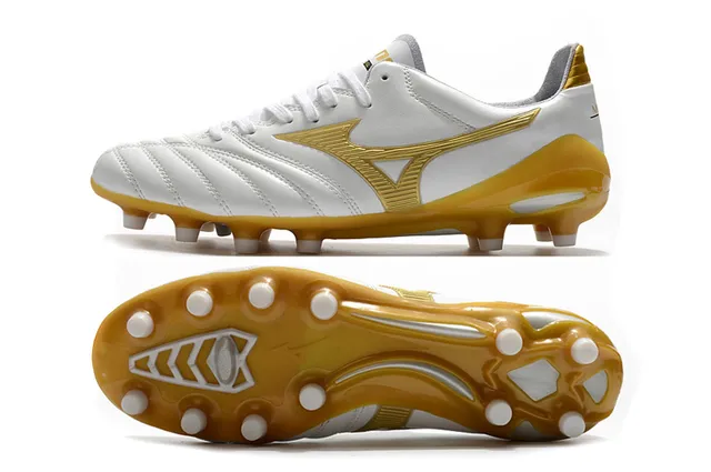 Mizuno Morelia White and Gold Firm-Ground Soccer Shoes 6