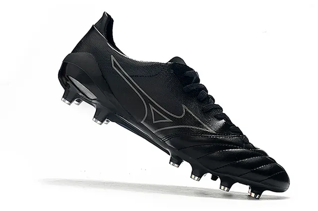 Mizuno Morelia White and Gold Firm-Ground Soccer Shoes 13
