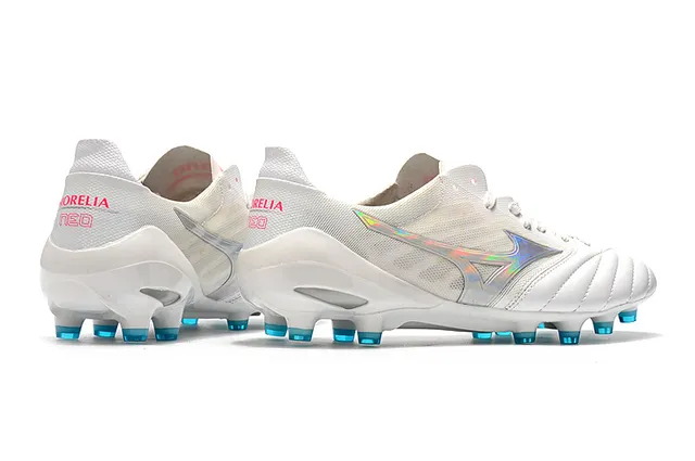 Mizuno Morelia White and Gold Firm-Ground Soccer Shoes 20