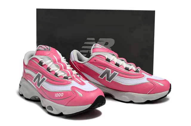 New Balance 1000 Pink and White Chunky Sneakers 5