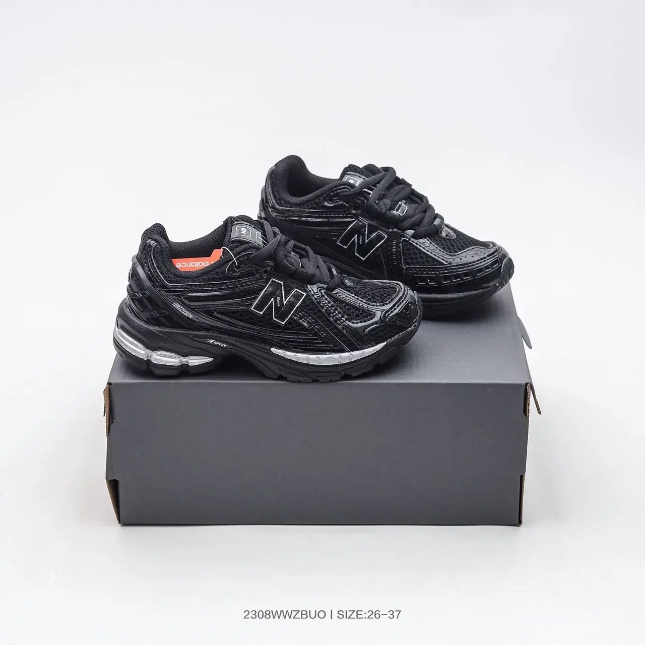 New Balance 2002R Navy Gray White 生活方式运动鞋 16