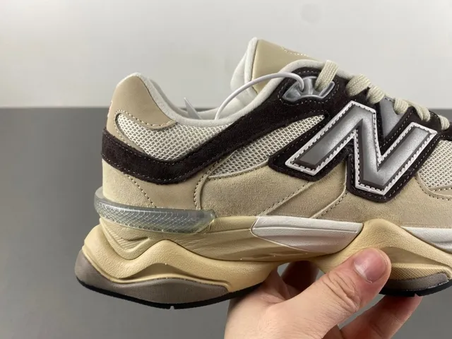 New Balance 9060 Beige Marrón Zapatillas Chunky 3