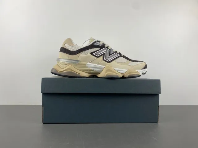 New Balance 9060 Beige Marrón Zapatillas Chunky 15