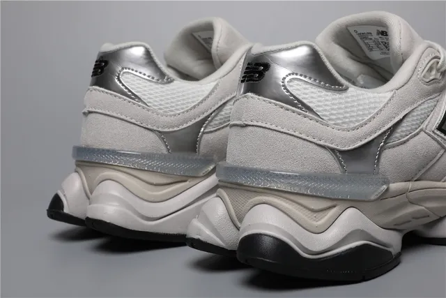 New Balance 9060 灰色 白色 黑色 厚底运动鞋 3