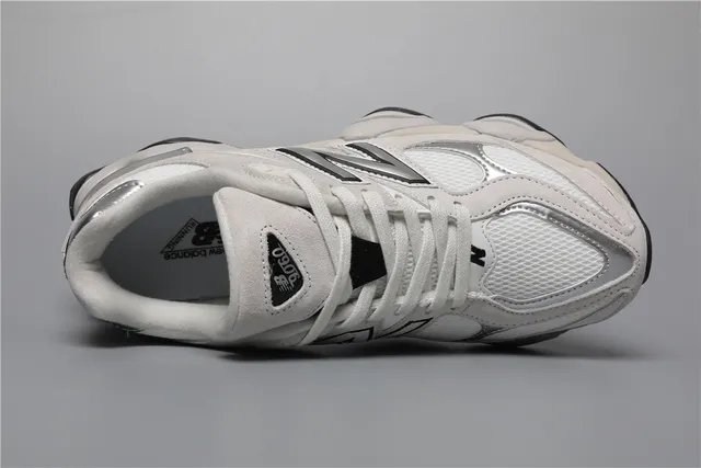 New Balance 9060 灰色 白色 黑色 厚底运动鞋 7