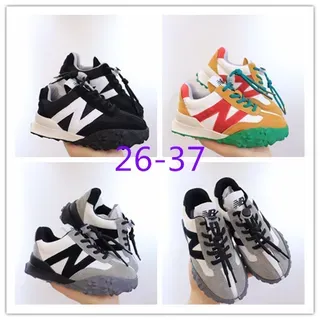 New Balance 黑色白色 分层鞋面 超大 'N' Logo 厚底运动鞋
