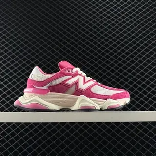 New Balance NB9060 গোলাপি এবং ক্রিম চাঙ্কি স্নিকার
