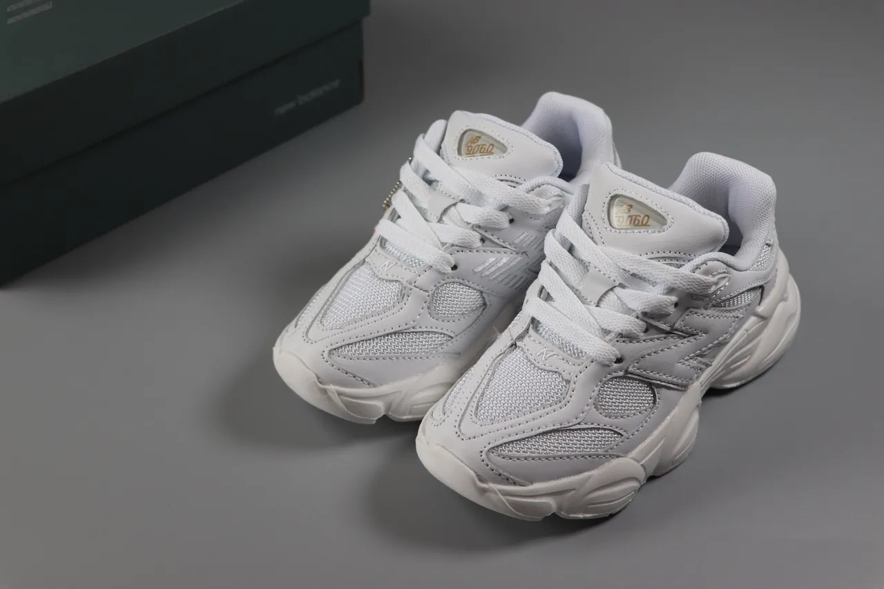 New Balance Rosa Beige Suela media estratificada Malla-Sintético Superior Zapatillas gruesas 13