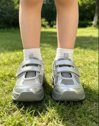 New Balance Argent Noir Fermeture Sangle Velcro Supérieure Maille Métallique Sneakers Lifestyle 8