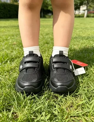 New Balance Argent Noir Fermeture Sangle Velcro Supérieure Maille Métallique Sneakers Lifestyle 12
