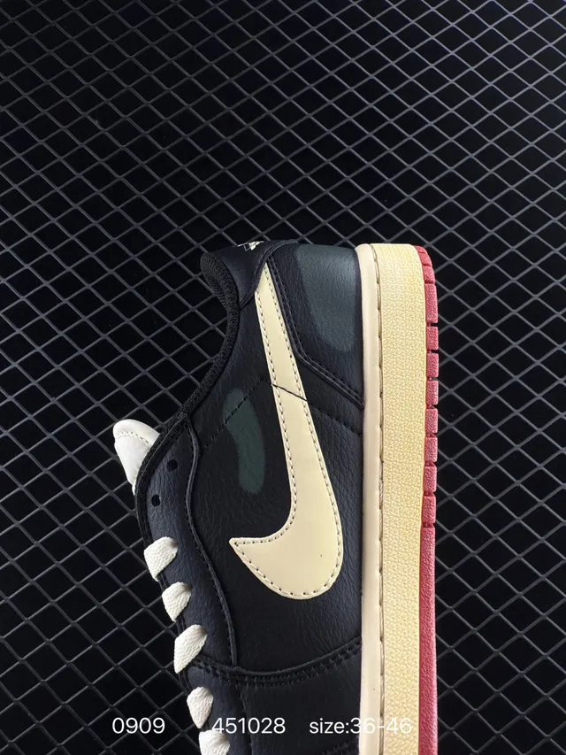 Nike Air Jordan 1 Low OG Black Cream Red Chaussures de Basketball 4