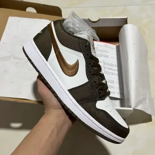 Nike Air Jordan 1 Olive Brown and Metallic Gold حذاء أسلوب حياة