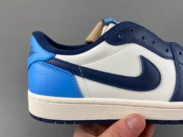 Nike Air Jordan 1 White Navy Blue Lifestyle Sneakers 3