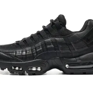 Nike Air Max 95 Tênis Lifestyle Preto Monocromático