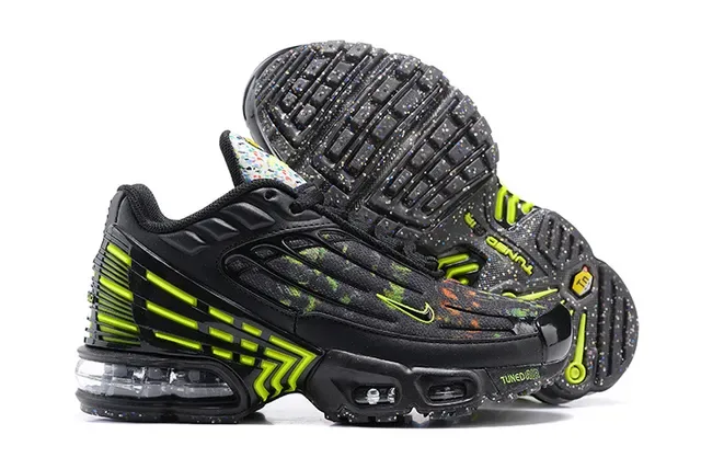 Nike Air Max Plus Multicolor Lifestyle Sneakers 6