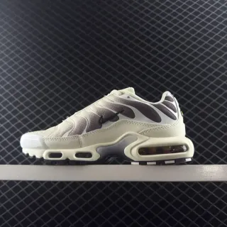 نايك Air Max Plus Off-White و بنفسجي تدرجي سنيكرز لأسلوب الحياة
